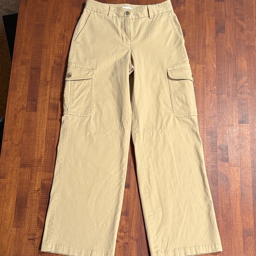 Aritzia Store Purchase - Sunday Best Beige Cargo Pants
